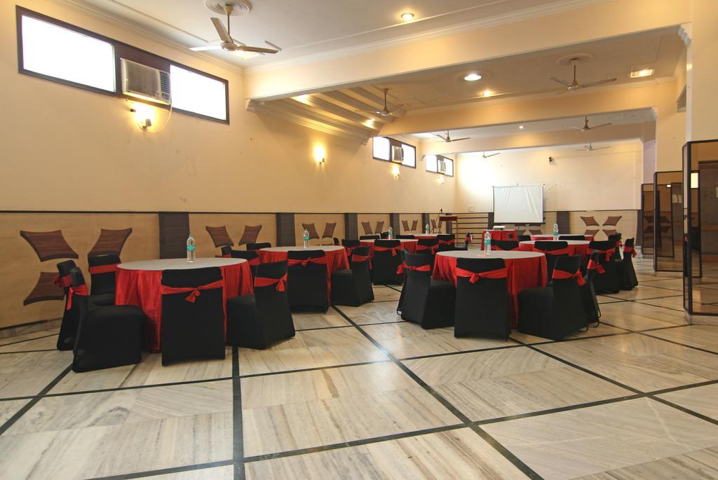 Le Grand Hotel Haridwar Exterior photo