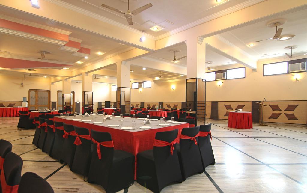 Le Grand Hotel Haridwar Exterior photo
