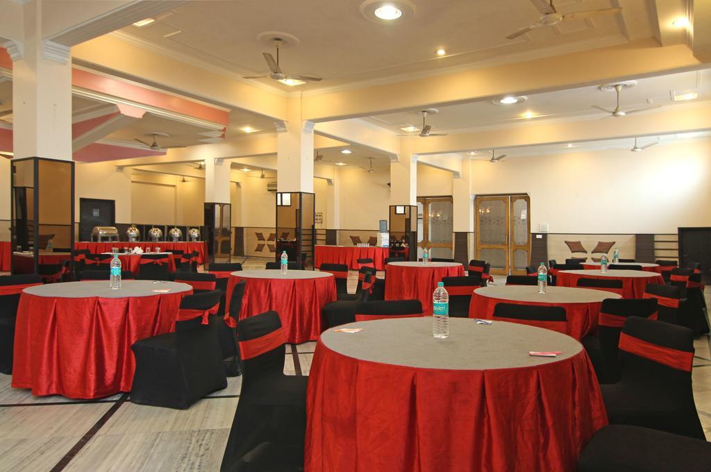 Le Grand Hotel Haridwar Exterior photo