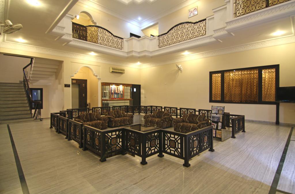 Le Grand Hotel Haridwar Exterior photo