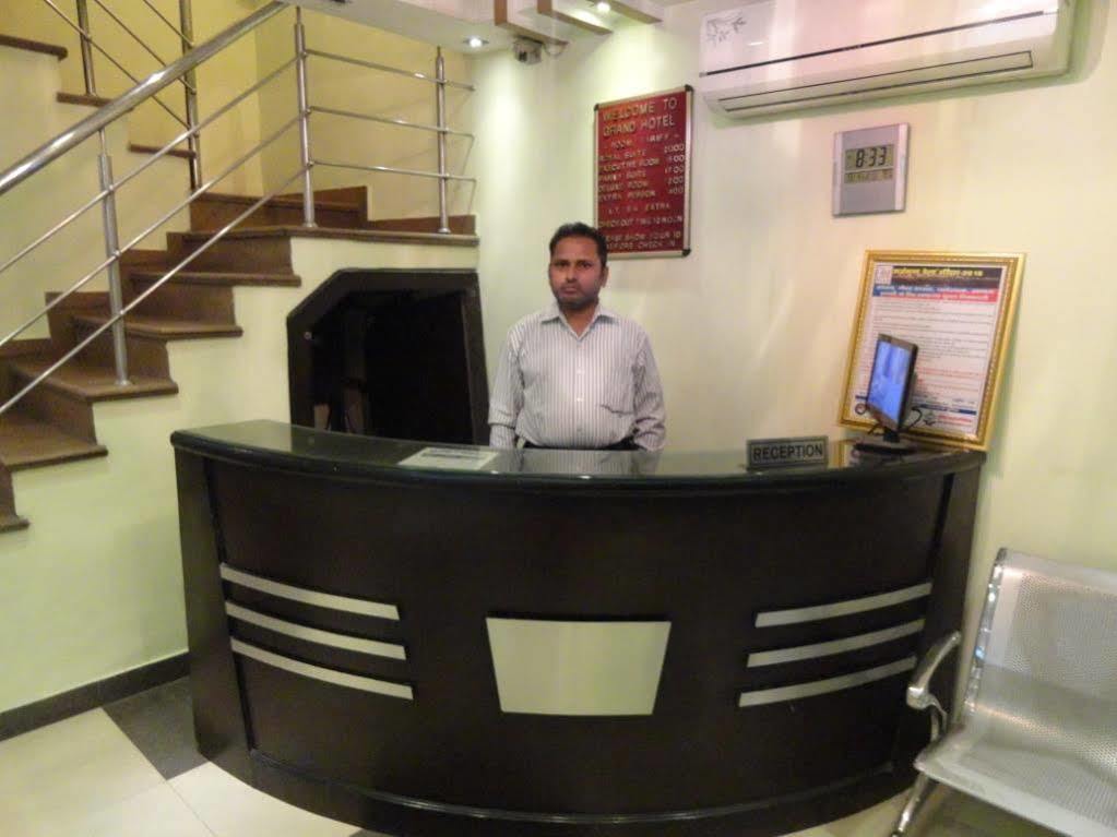 Le Grand Hotel Haridwar Exterior photo